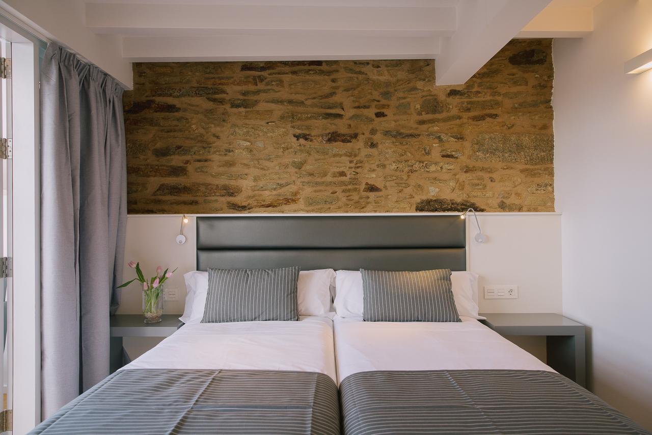 Hotel Os Sobrinos Do Pai Santiago de Compostela Exterior foto